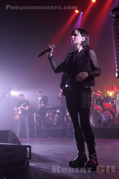THE CRANBERRIES - 2017-05-04 - PARIS - Olympia - 